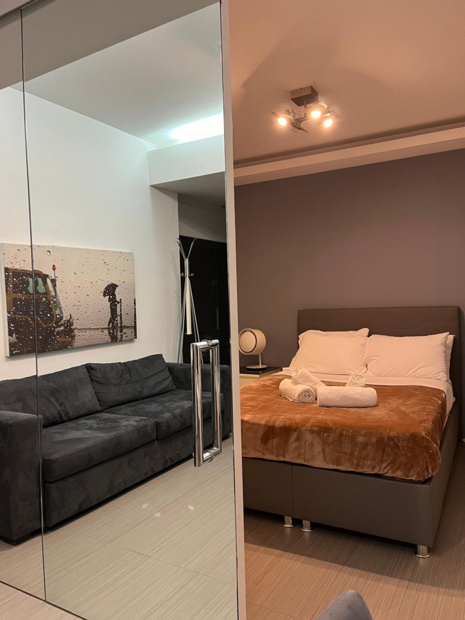 Kolonaki Central Apartment By Superhost Hub Atene Esterno foto